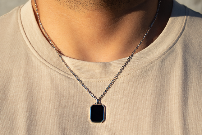 Heritage Onyx Pendant
